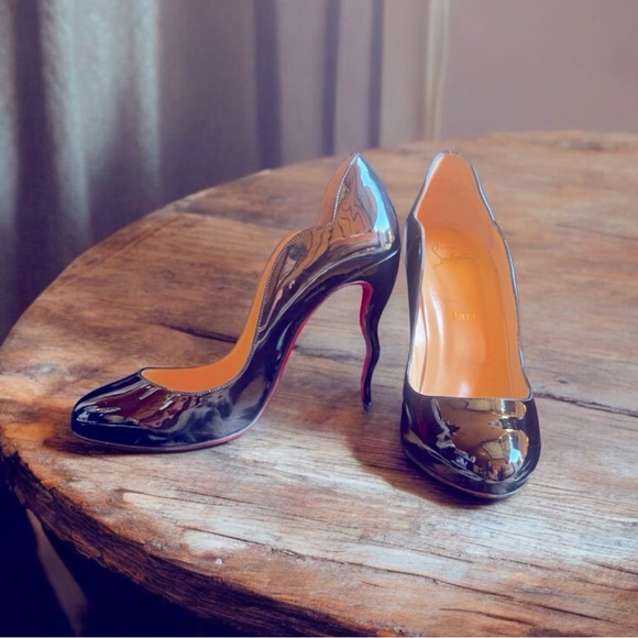 Christian Louboutin Shoes - Christian Louboutin Dolly wavy heel pumps